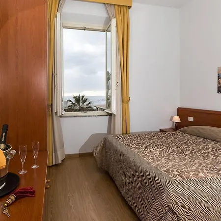 Internazionale Hotel Viareggio